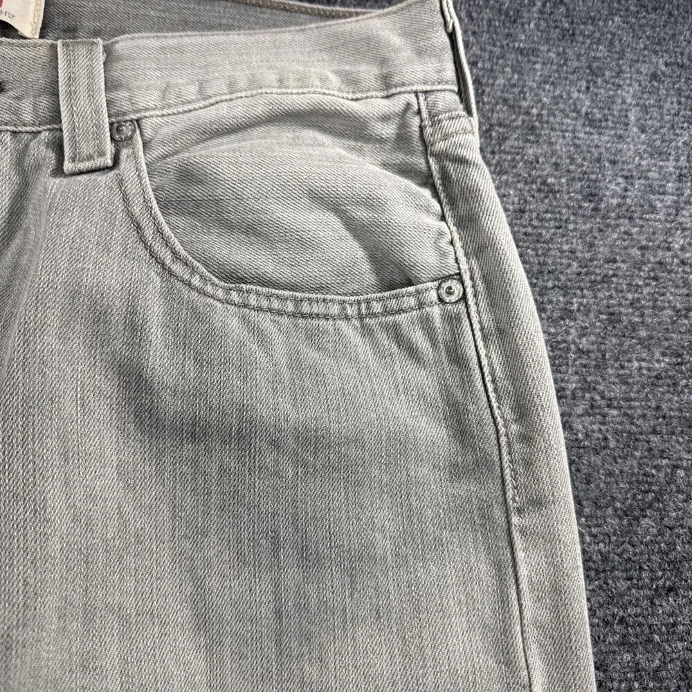 Levis 501 Original Jeans Mens 32x32 Gray Light Wash Button Fly Straight Denim